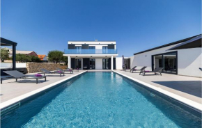 Stunning Home In Razanac With Sauna